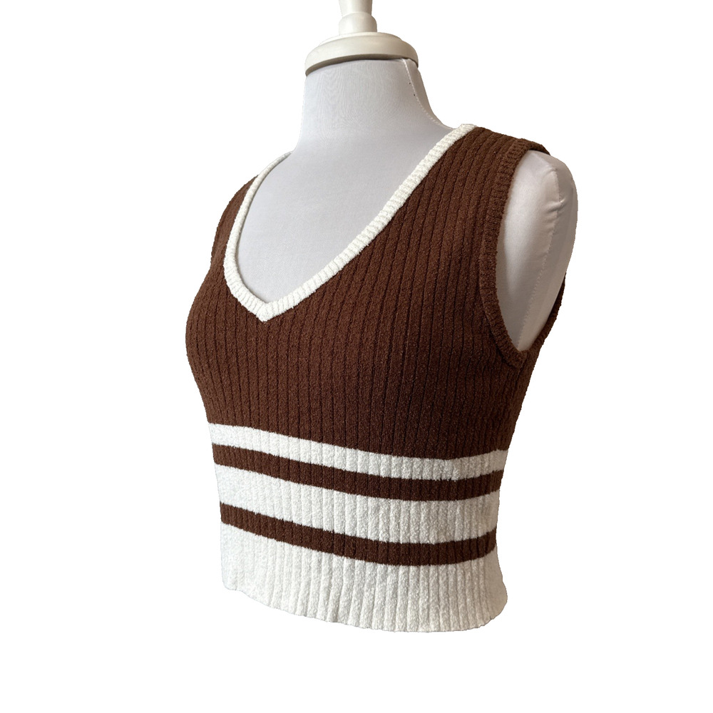 L.A. Hearts Womenโs M Preppy Tennis Cropped Sleeveless Knit Sweaterโ Vest Sexy
